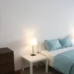 ホームステイ Campo Grande リスボン